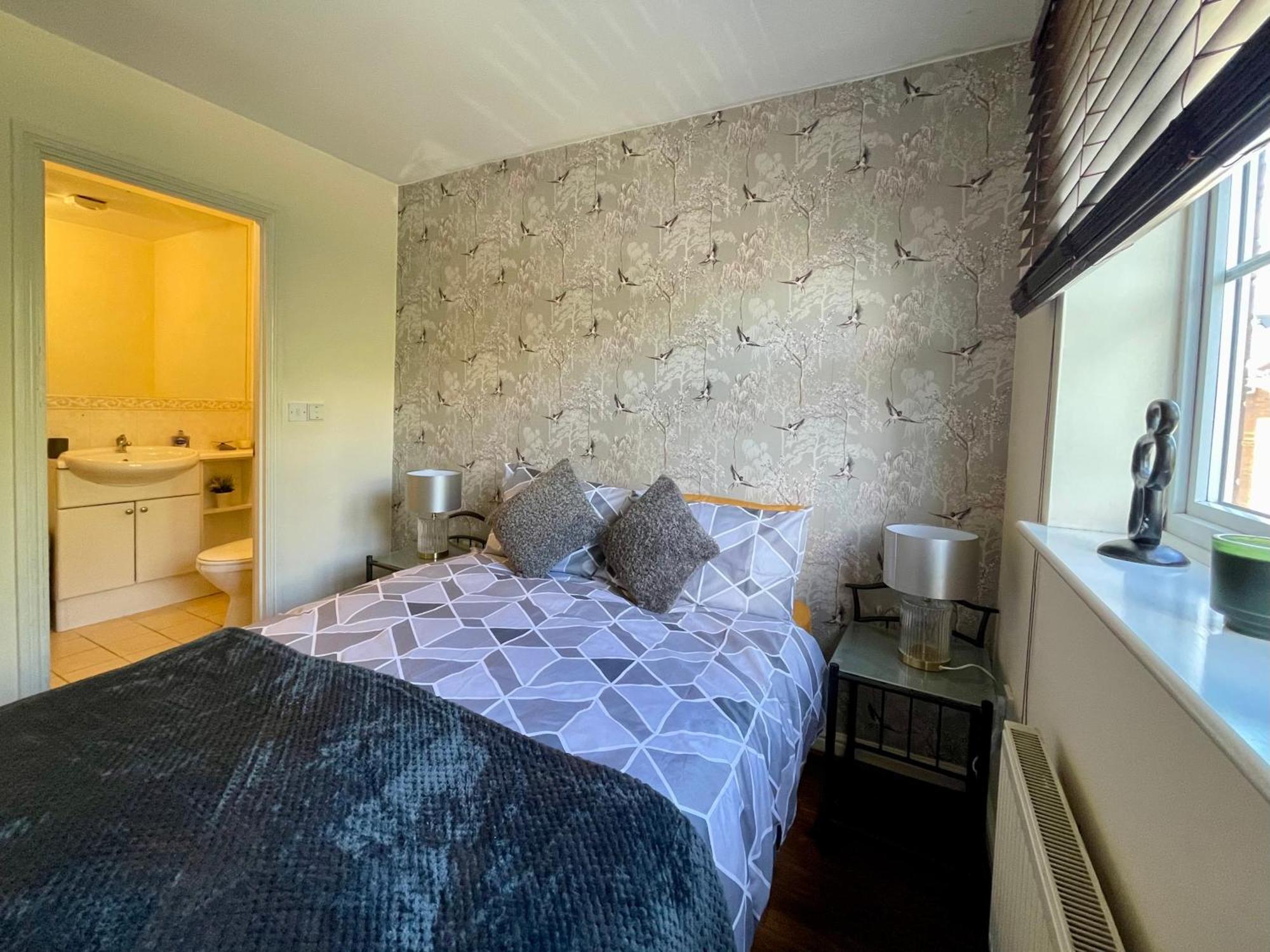 3 Bedroom Detached House Wellingborough Exterior photo